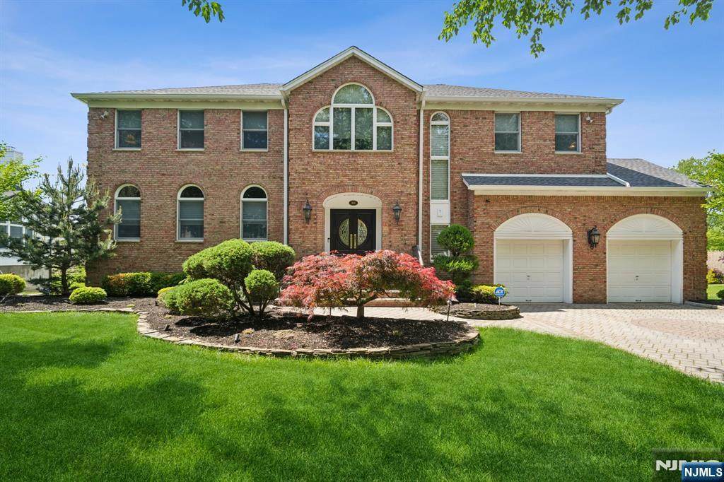 313 Cardinal Place - Photo 1