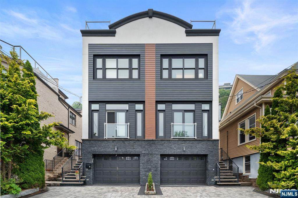 52 Myrtle Avenue - Photo 1