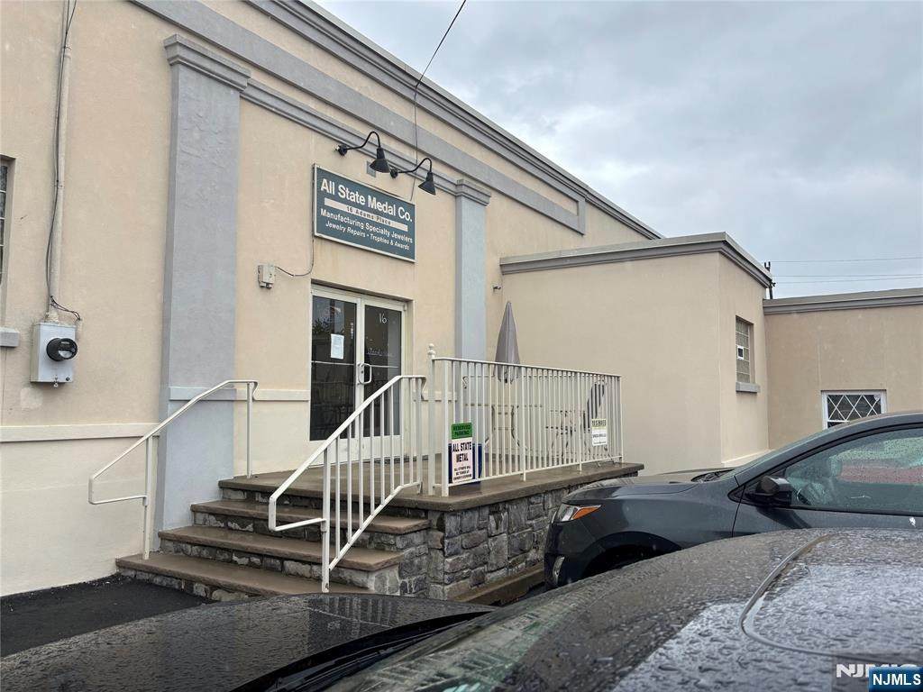 16 Adams Place - Photo 1