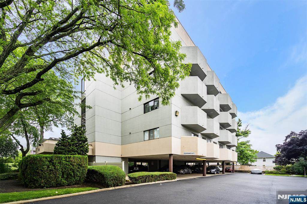 50 Euclid Avenue - Photo 1