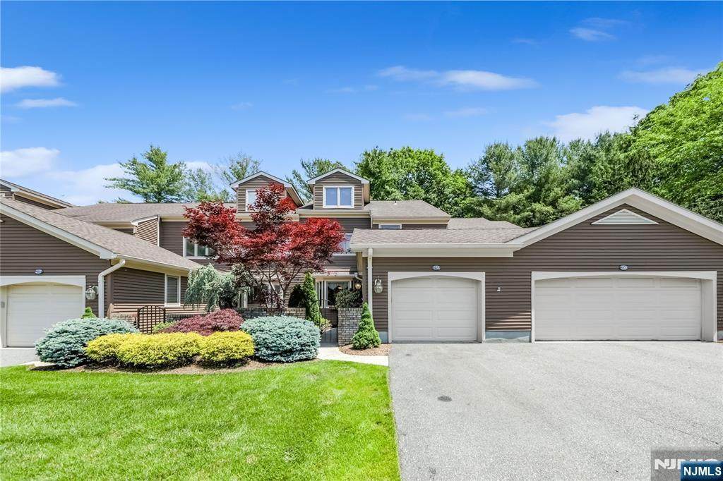 238 Westervelt Lane - Photo 1