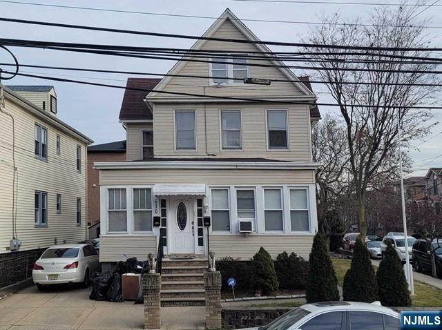 630 Palisade - Photo 1