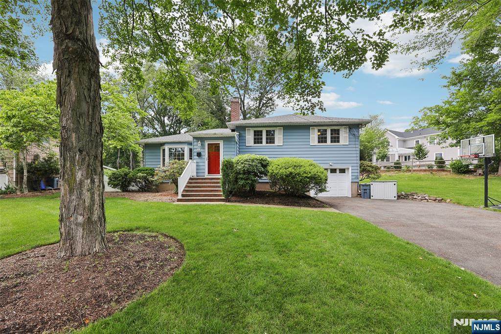 21 Valley Forge Way - Photo 1