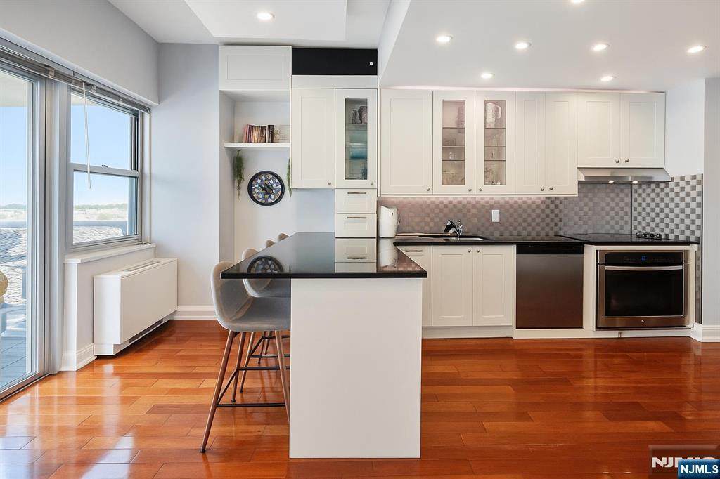 6600 Boulevard East - Photo 1
