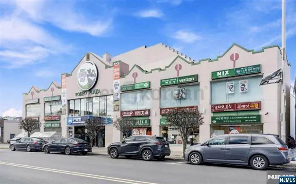 225 Broad Avenue - Photo 1