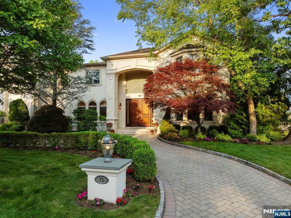 71 Roberts Road - Photo 1