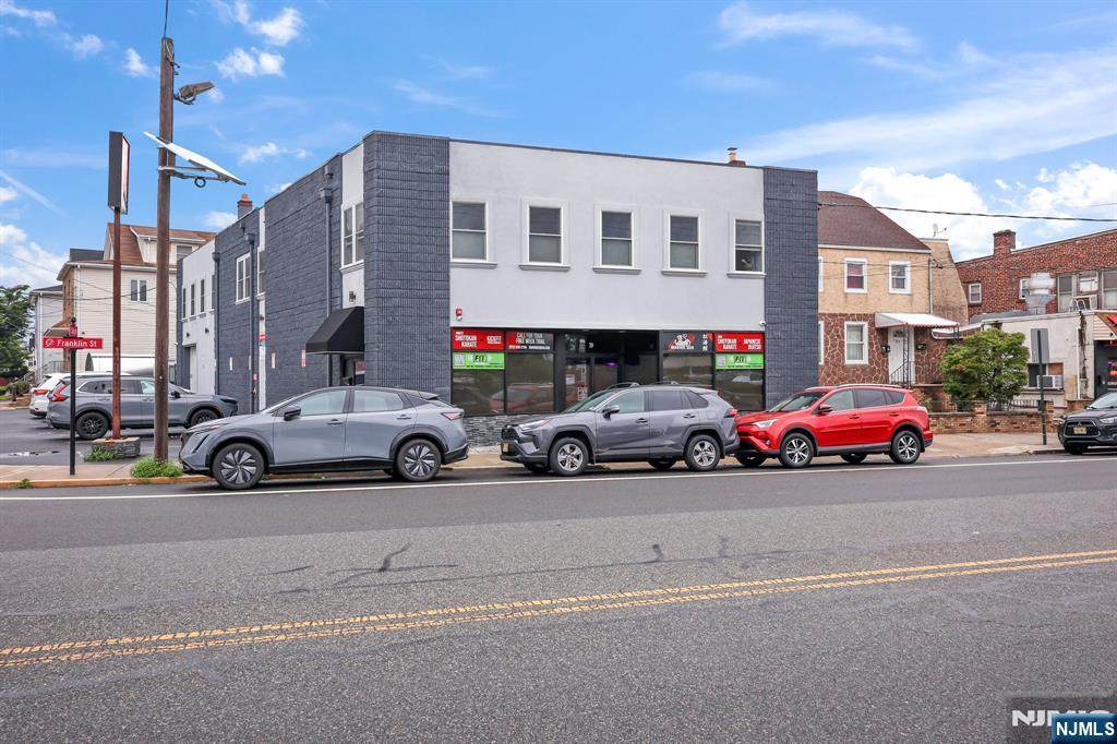 19 Franklin - Photo 1