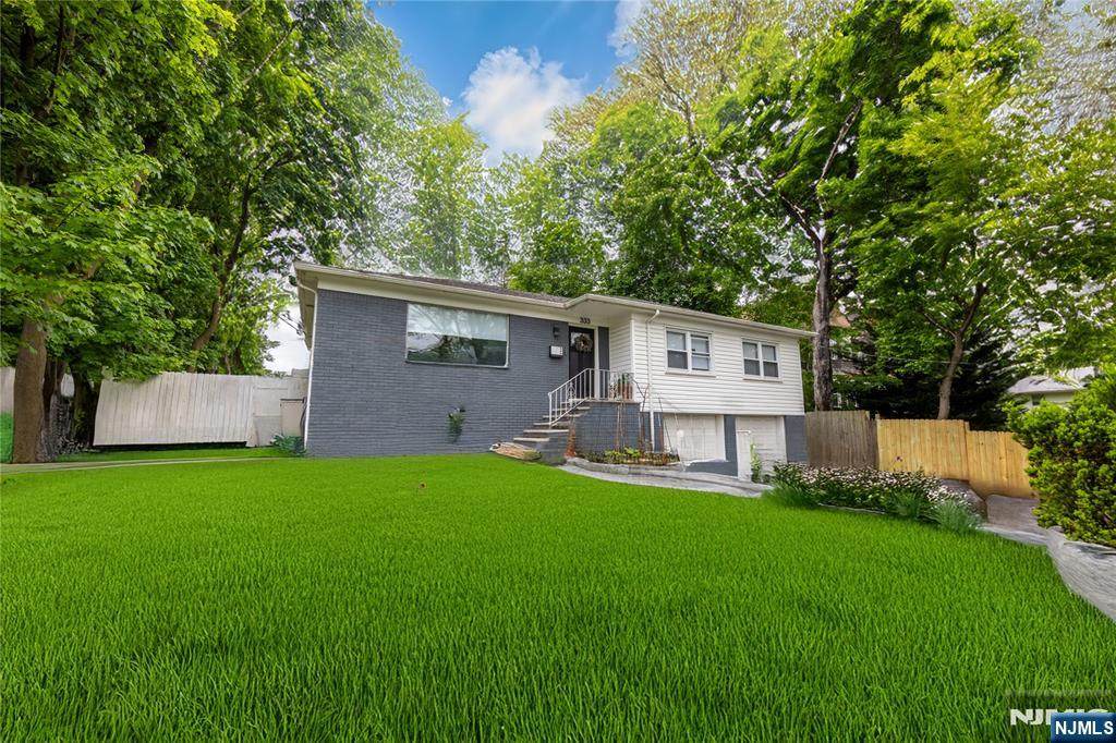 333 Kinderkamack Road - Photo 1