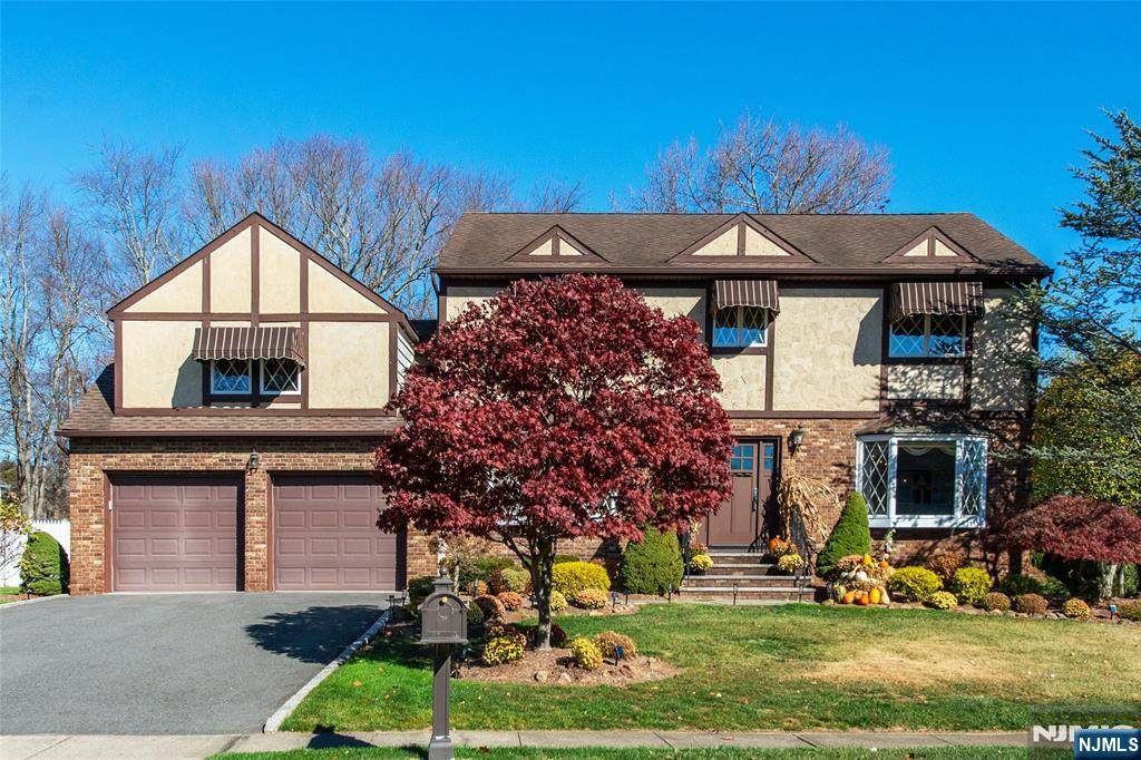 7 Winfield Court - Photo 1