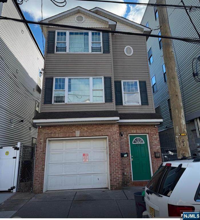 202 Harrison Street - Photo 1