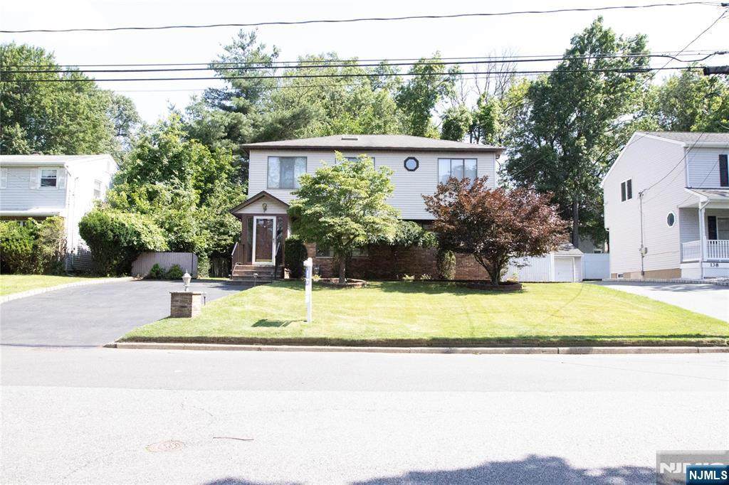 132 Jefferson Avenue - Photo 1