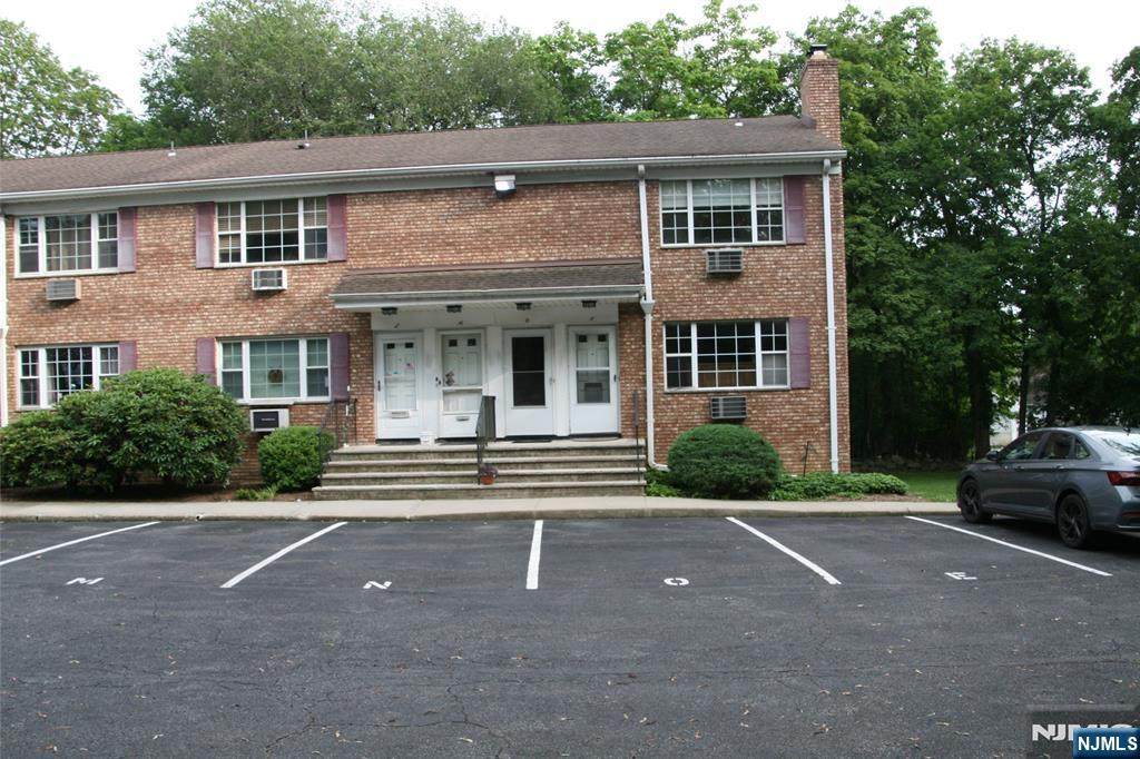 41 Franklin Turnpike - Photo 1