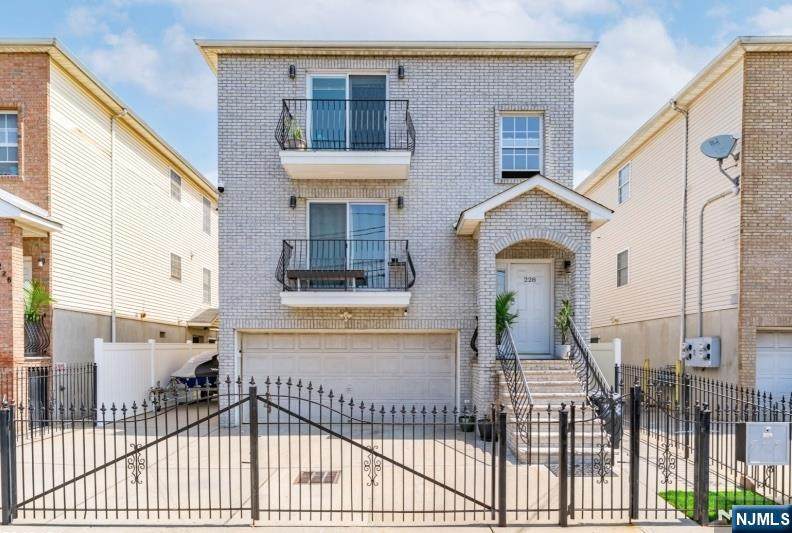 228 Murray Street - Photo 1