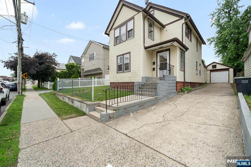 86 Main - Photo 1