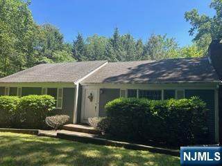 737 Mccoy Road - Photo 1