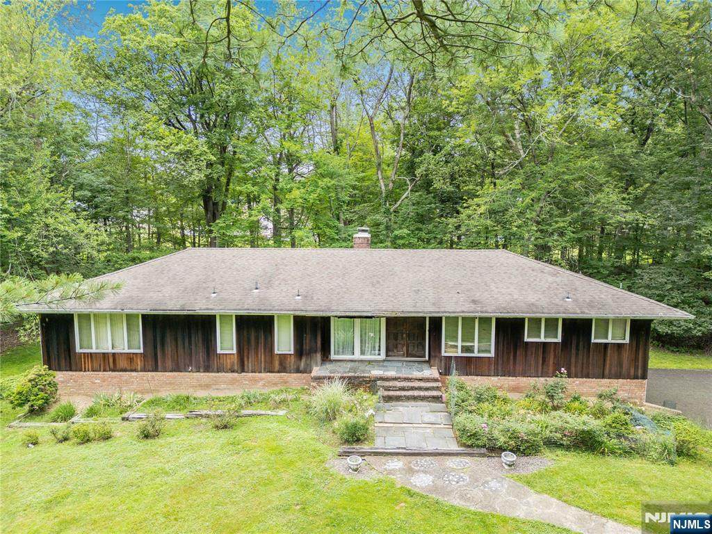 25 Stevenson Lane - Photo 1