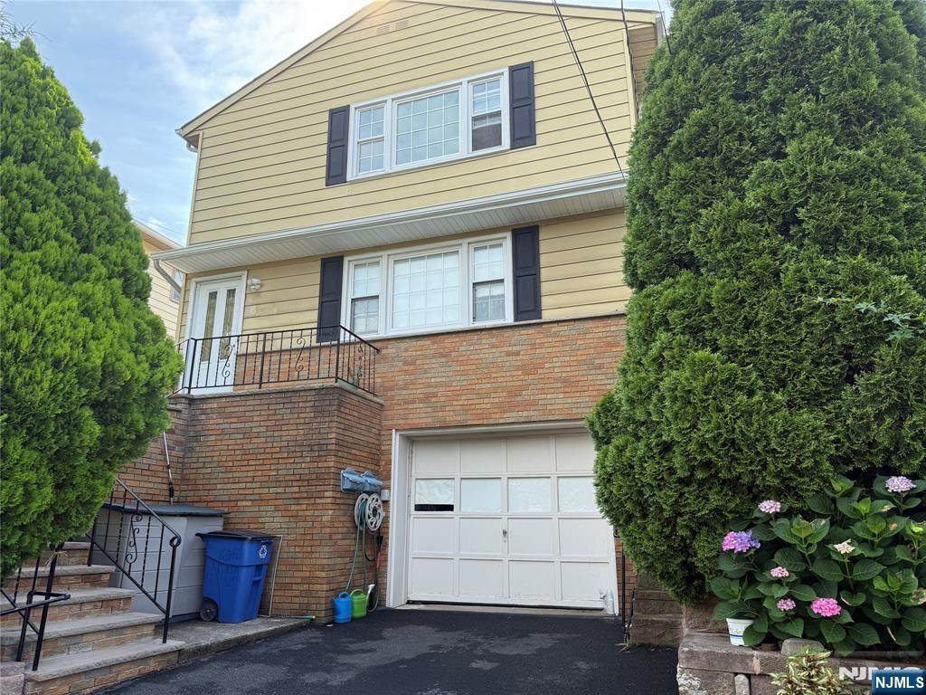 6 Maitland - Photo 1