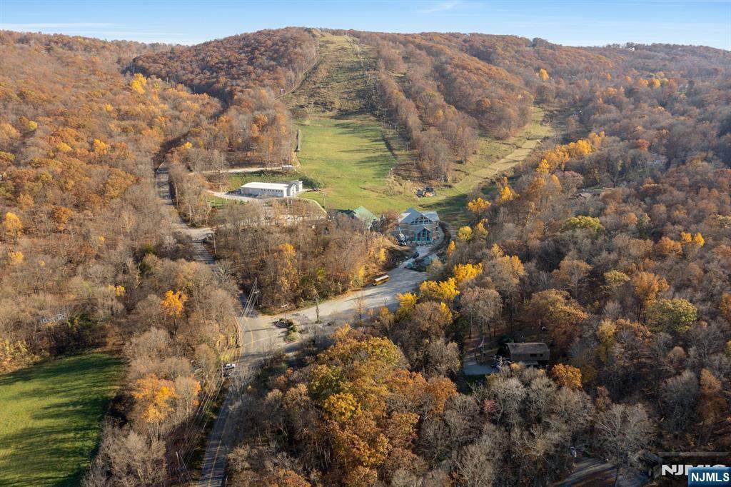 12 Breakneck Road - Photo 1