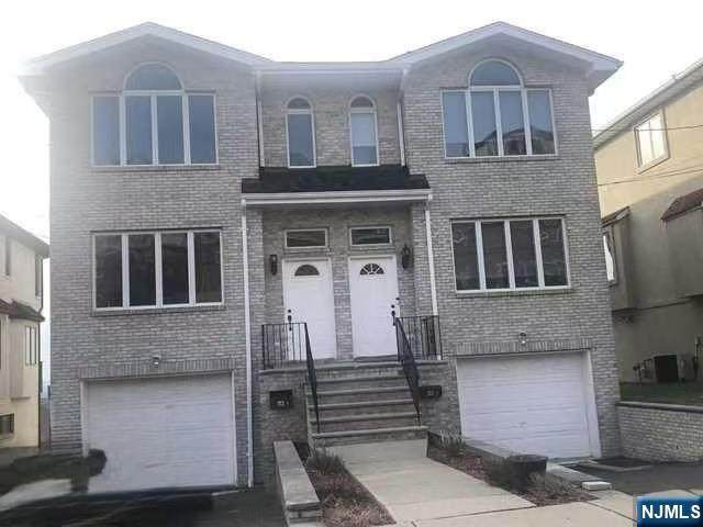 213B 11th - Photo 1