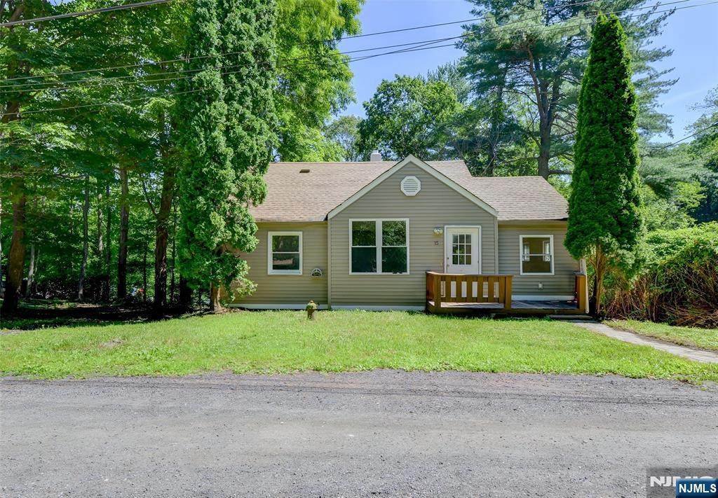 15 River Road - Photo 1