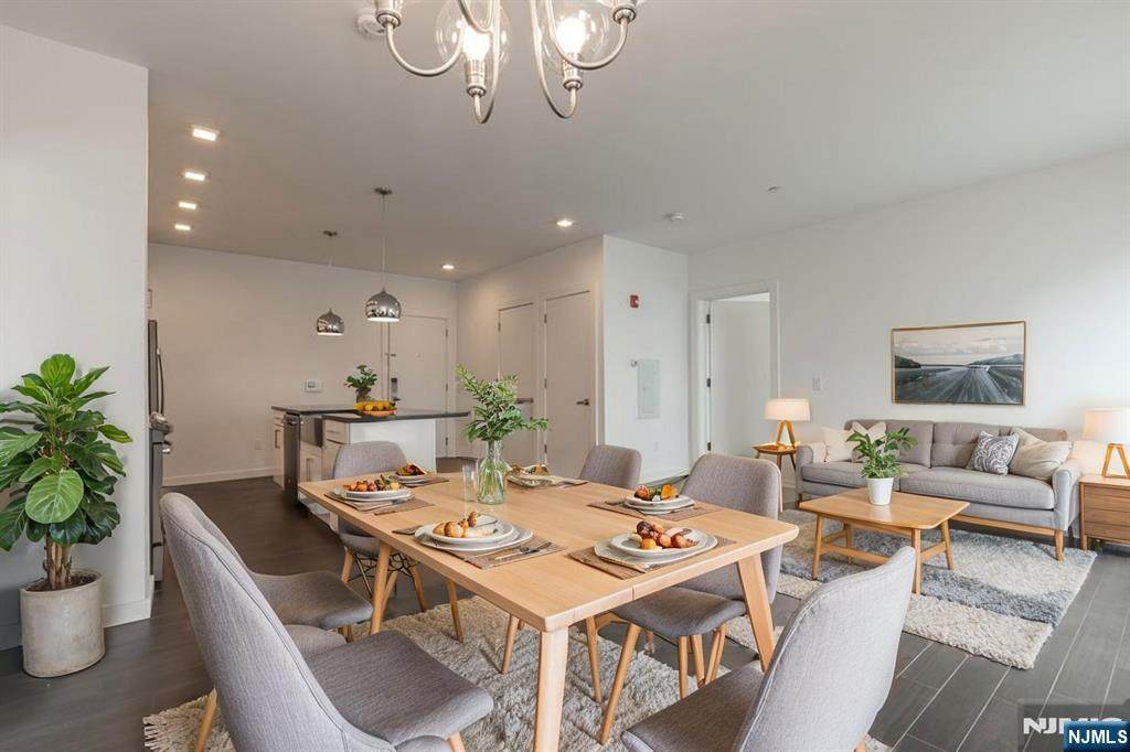 159 Cedar - Photo 1