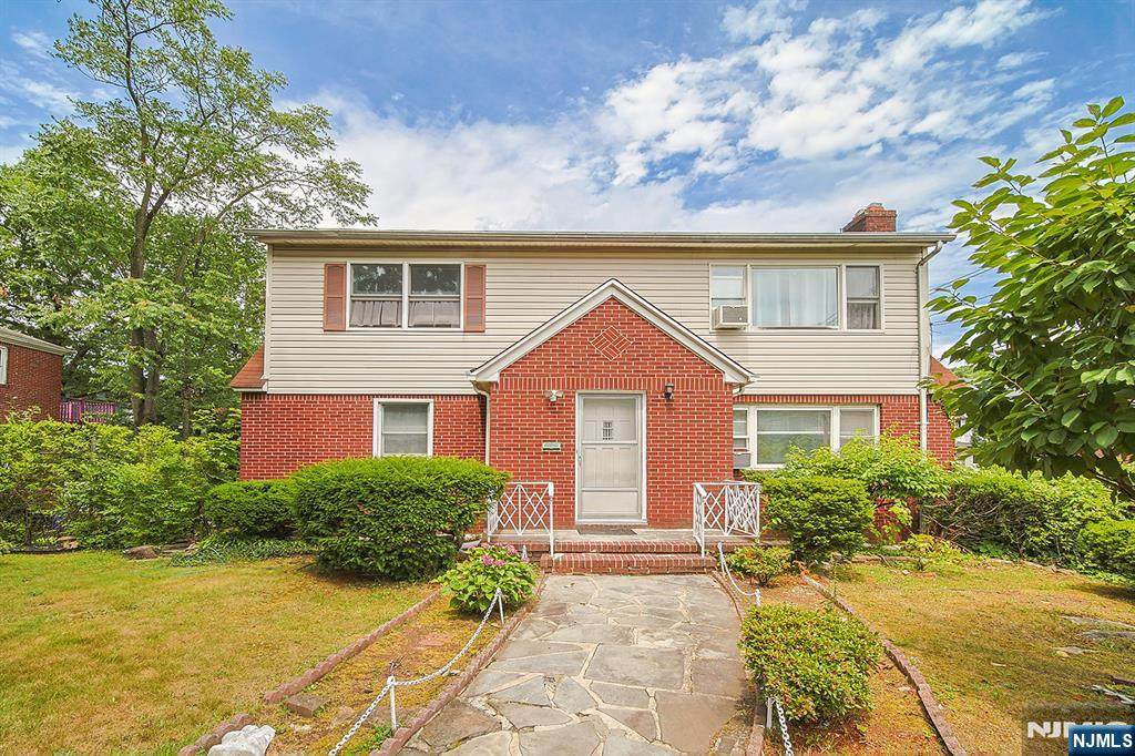 2269 Center - Photo 1