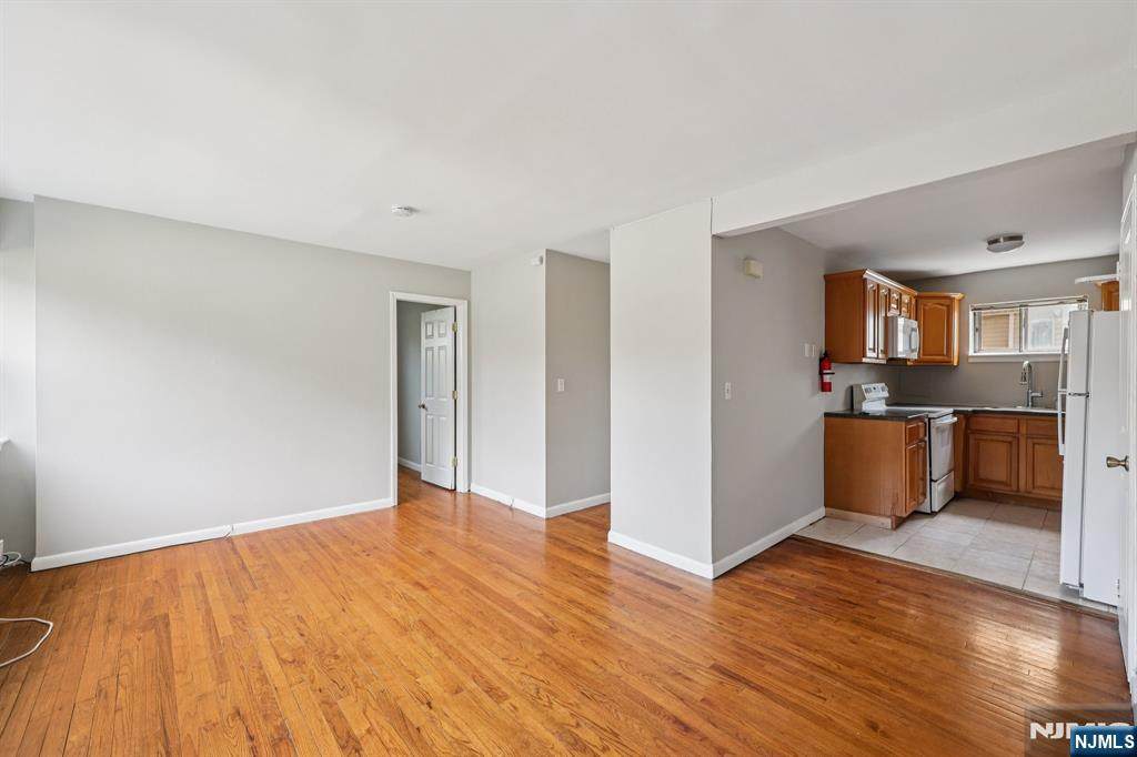 222 2nd - Photo 1