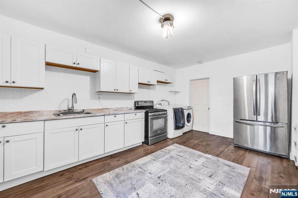 41 Bloomfield - Photo 1