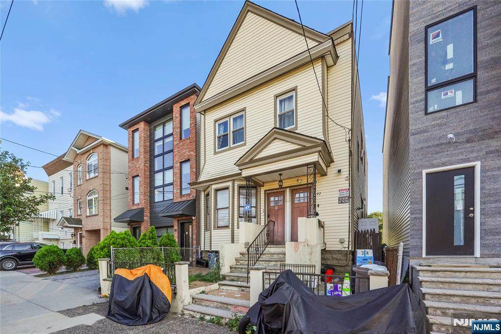 97 Thorne Street - Photo 1