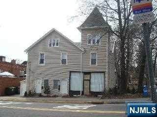 639 Oradell - Photo 1