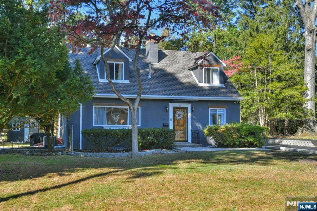 79 Colgate - Photo 1