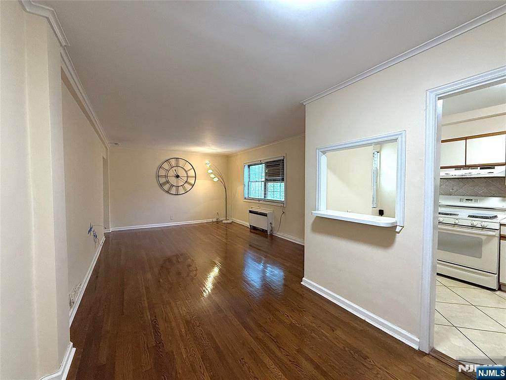420 Fairview - Photo 1