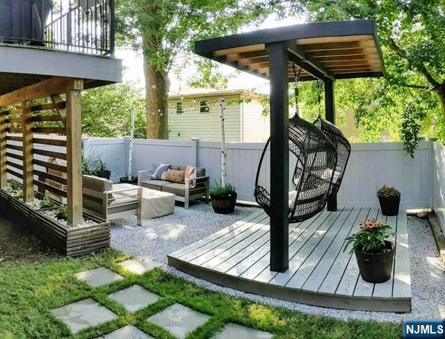 329 5th Street - Photo 1