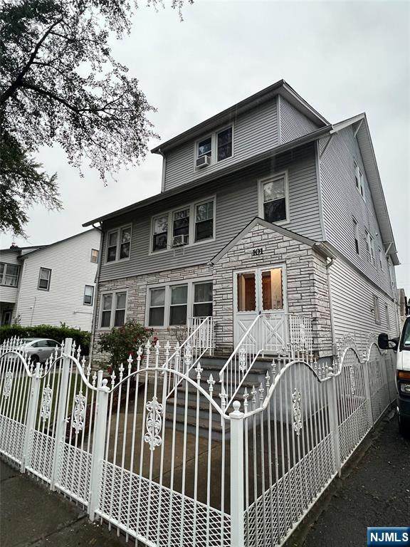 101 Ellington Street - Photo 1