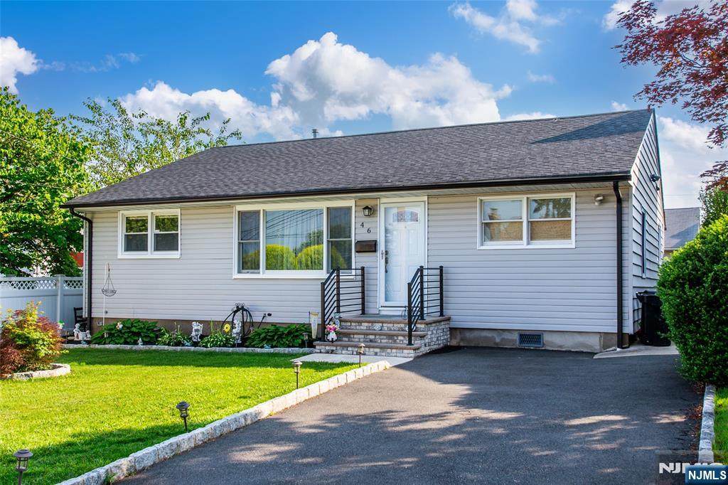 46 Hilltop Court - Photo 1