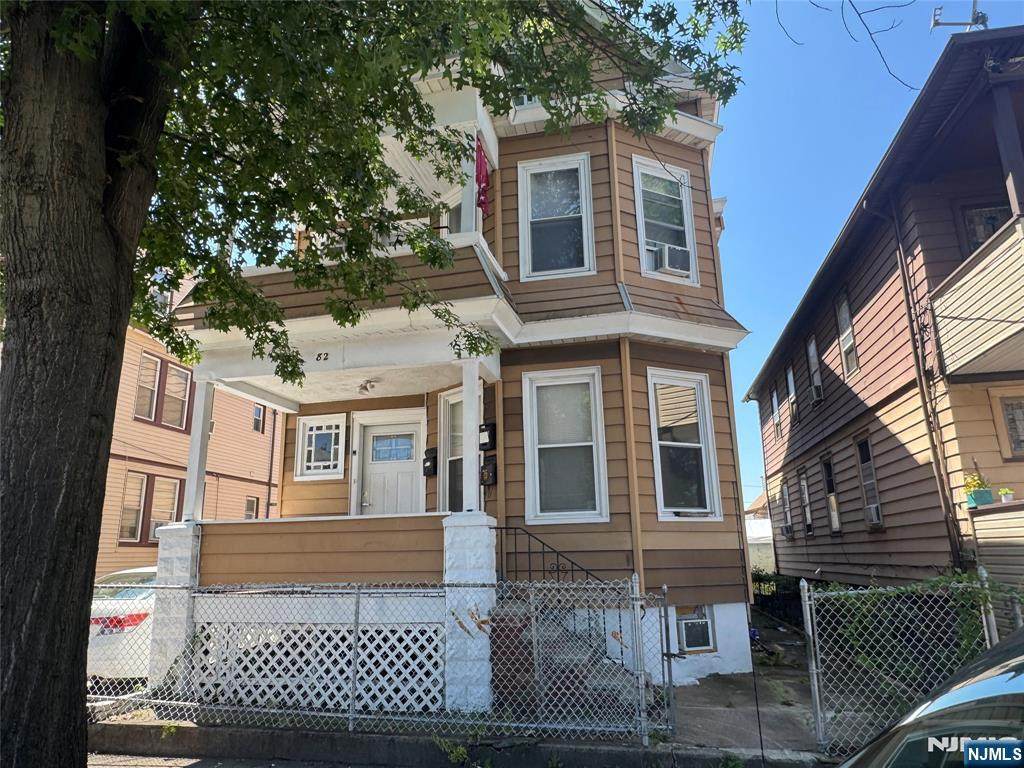 84 18th - Photo 1