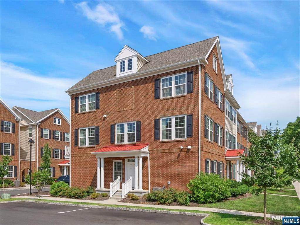 106 Ramsey - Photo 1