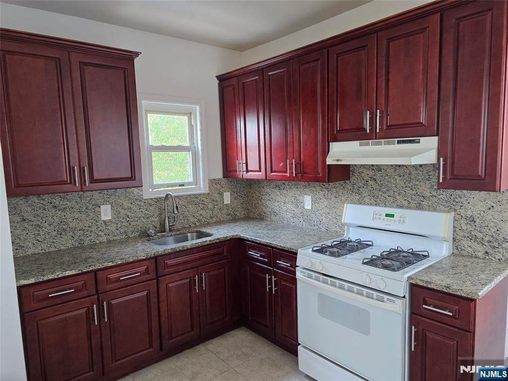 740 Riverside - Photo 1