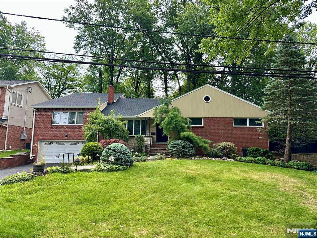 27 Dover - Photo 1