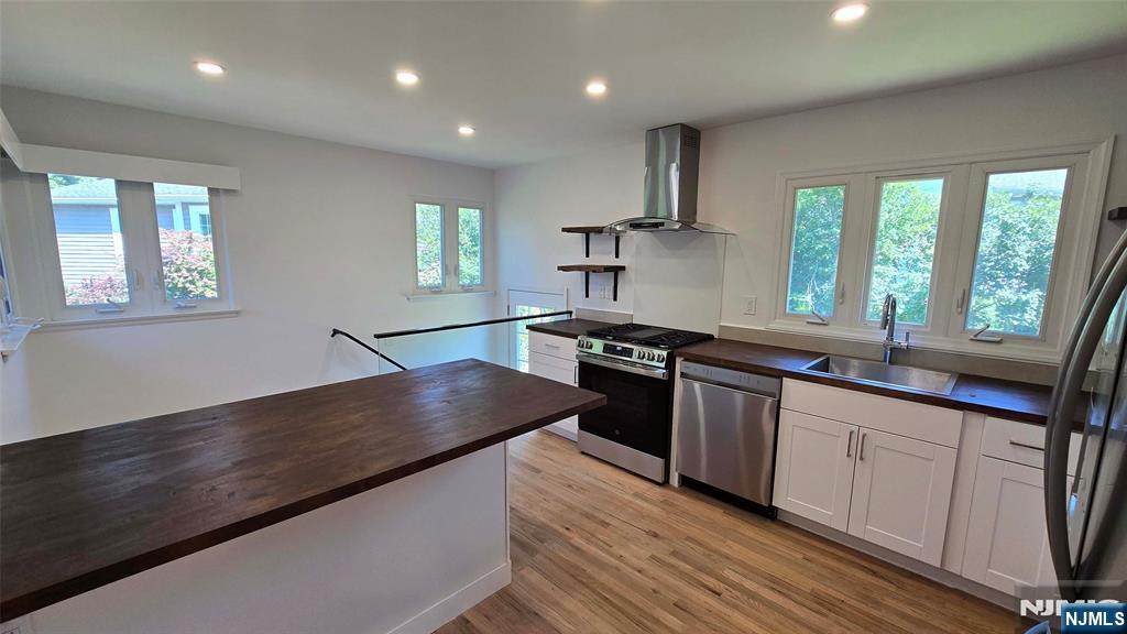 40 Beechwood - Photo 1