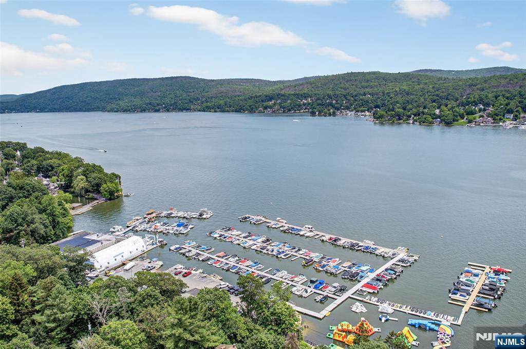 24 Gifford Road - Photo 1