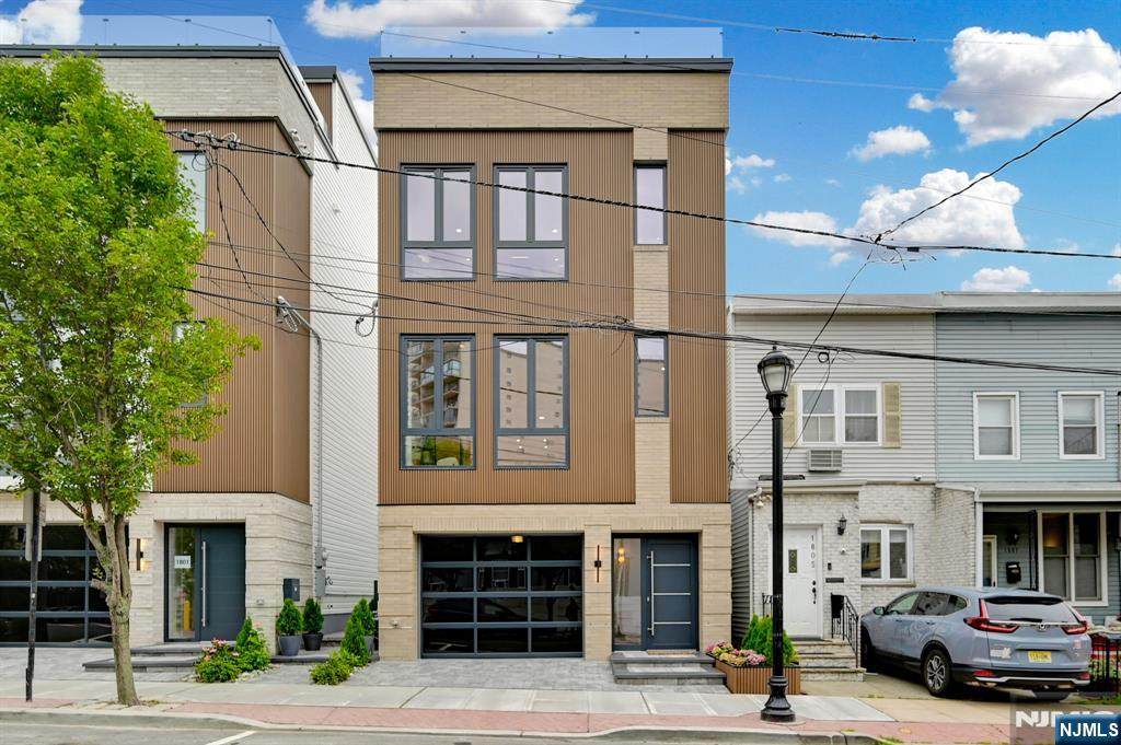 1803 Cliff Street - Photo 1