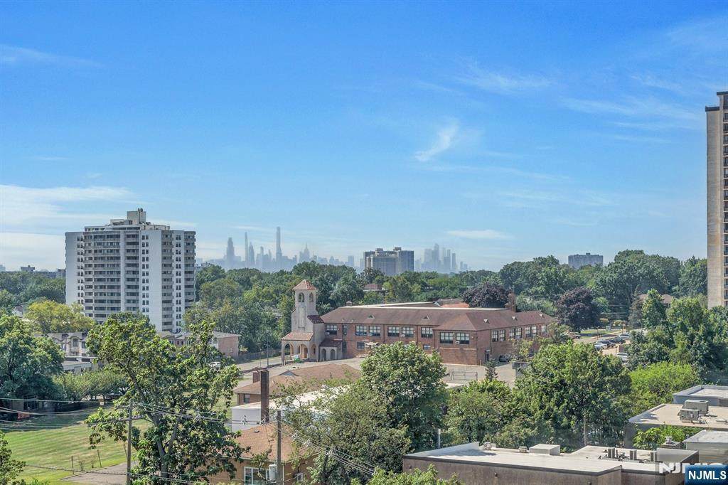 2000 Linwood Avenue - Photo 1