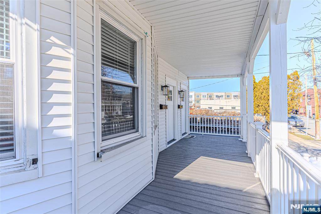 27 Lincoln - Photo 1