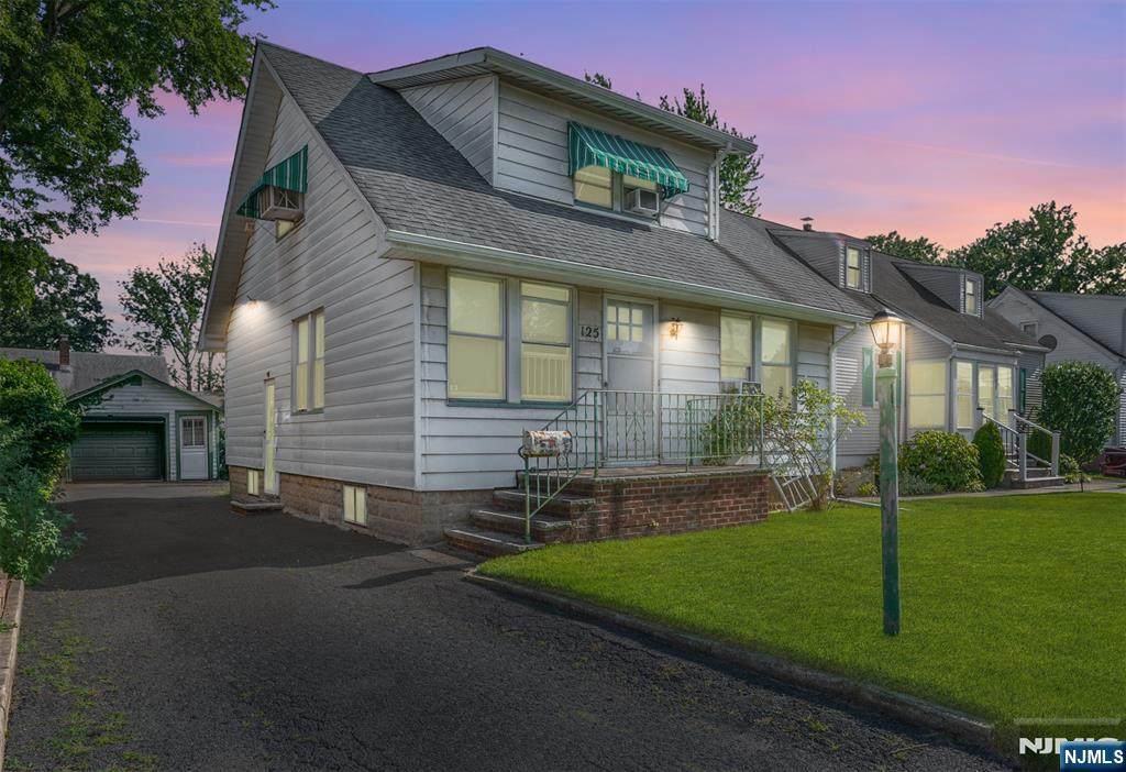 125 William Street - Photo 1