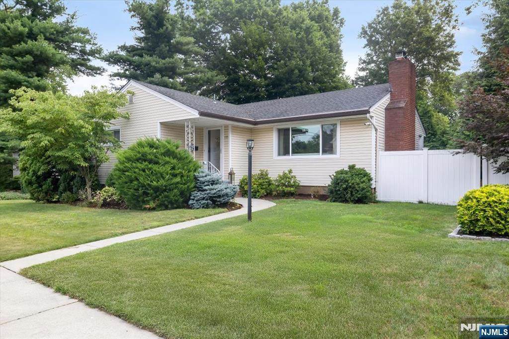 195 Fern Street - Photo 1