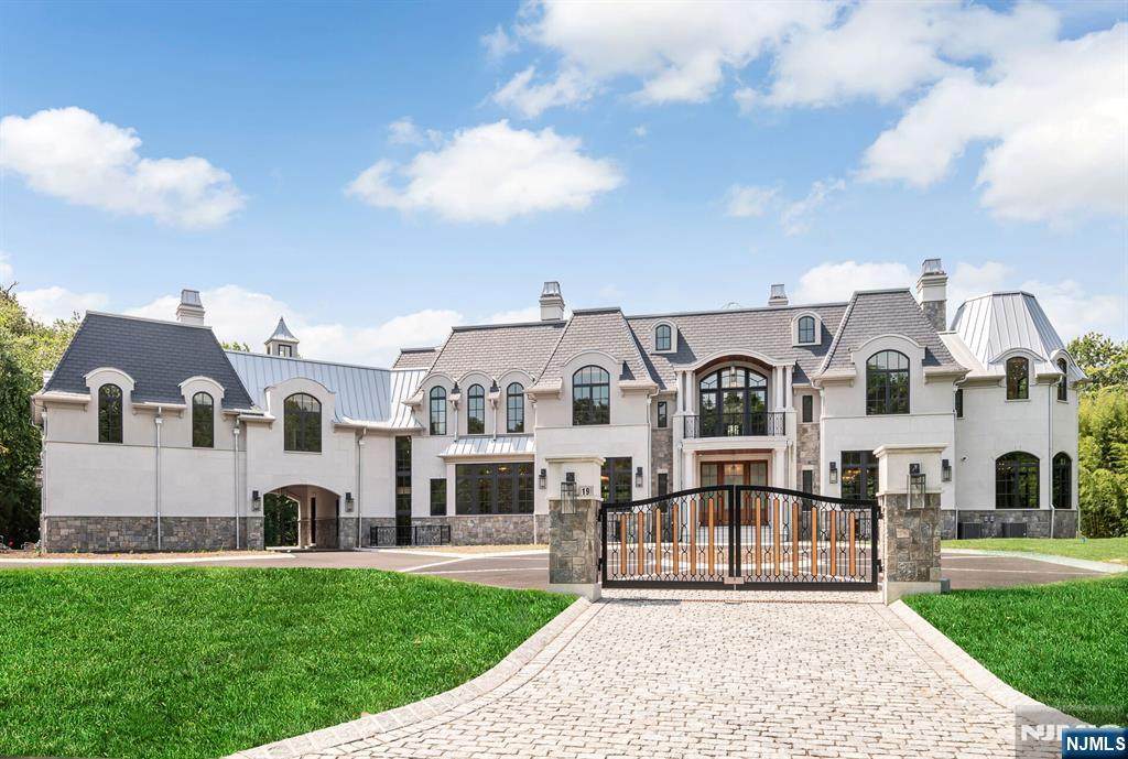 19 Rio Vista Drive - Photo 1