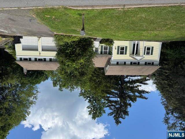 2 Hilton Place - Photo 1