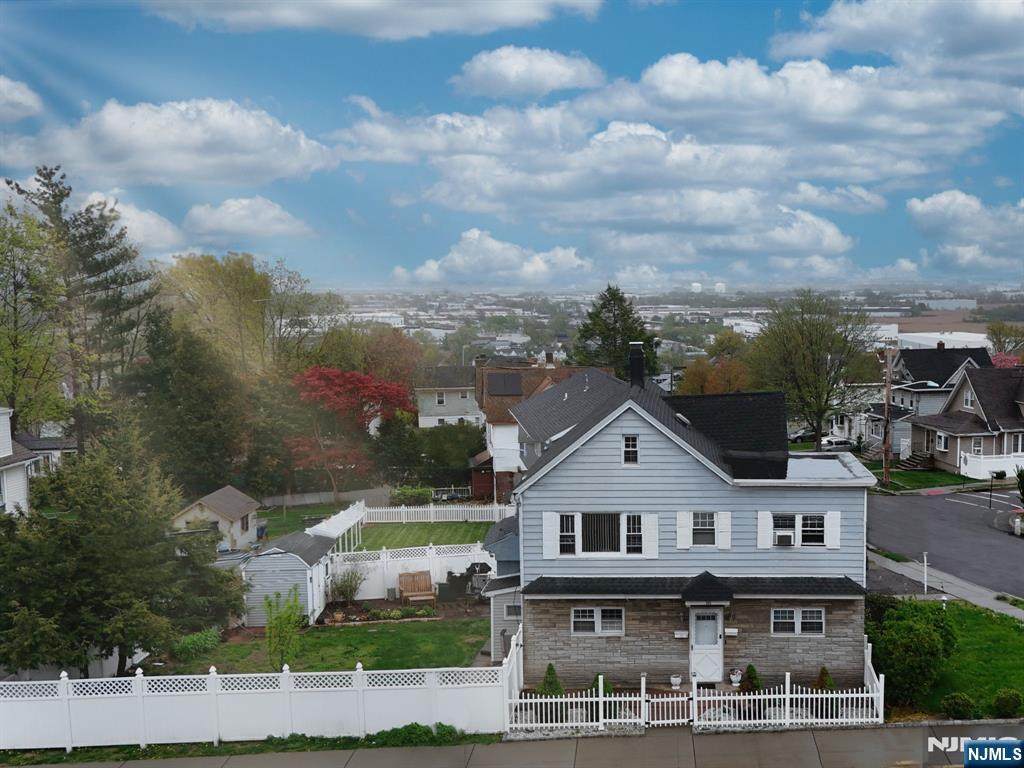 148 Hackensack Street - Photo 1