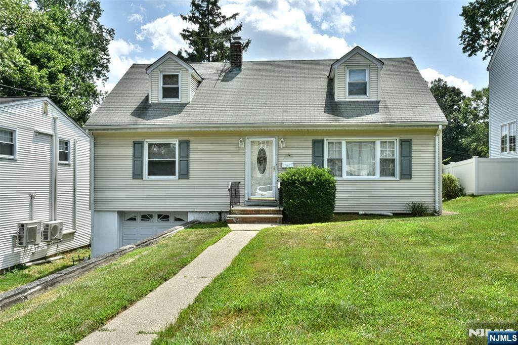 130 Manhattan Avenue - Photo 1